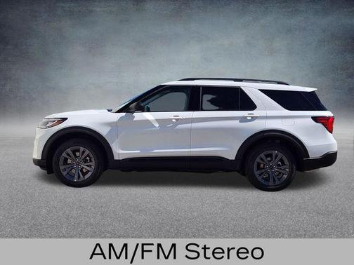 Star White 2026 Ford Explorer Active