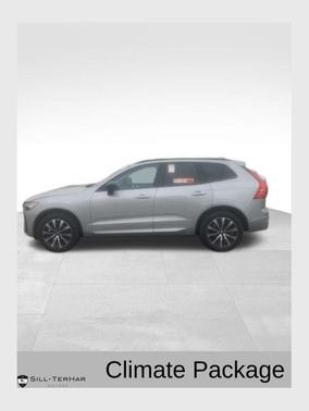 2025 Volvo XC60 B5 Core