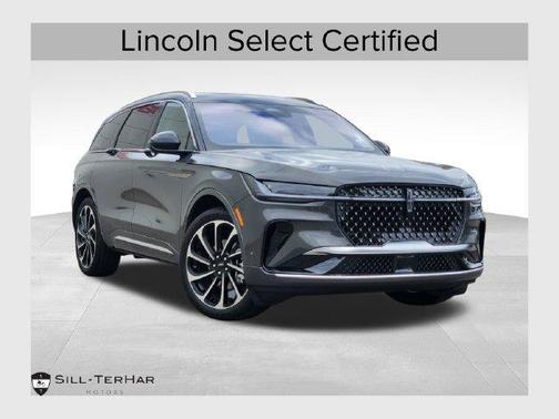 Dark Gray Metallic 2024 Lincoln Nautilus Black Label