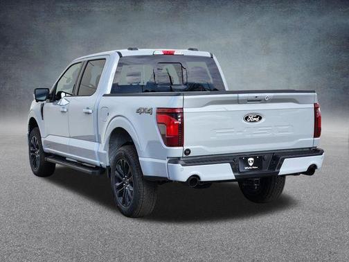 Avalanche 2026 Ford F-150 XLT