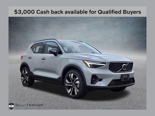 2026 Volvo XC40 B5 Ultra