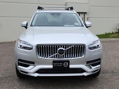 2022 Volvo XC90 Recharge Plug-In Hybrid T8 Inscription Expression Extended Range 6P