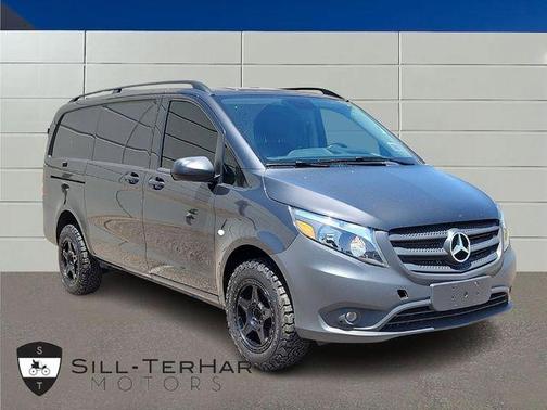 2021 Mercedes-Benz Metris Base