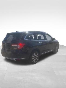 Black 2019 Honda Pilot Touring 7-Passenger