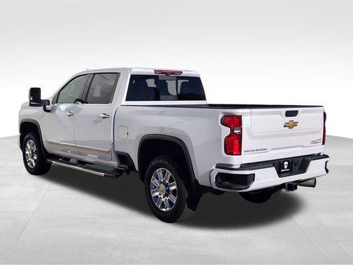 2024 Chevrolet Silverado 2500 High Country