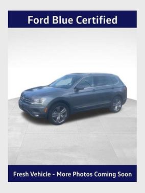 Platinum Gray Metallic 2021 Volkswagen Tiguan 2.0T SEL