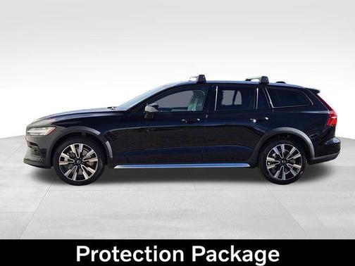 2026 Volvo V60 Cross Country B5 Ultra