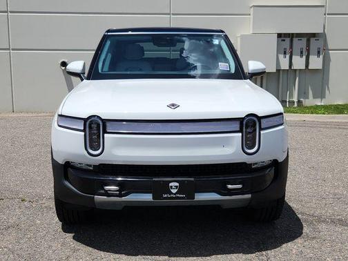 2023 Rivian R1S Adventure Quad Motor Large Pack