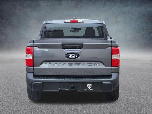 Carbonized Gray Metallic 2026 Ford Maverick XLT
