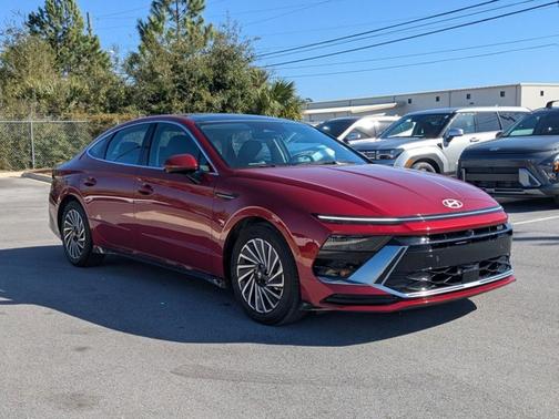 2024 Hyundai SONATA Hybrid Limited