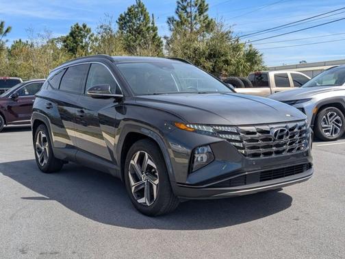 Gray 2023 Hyundai TUCSON Limited