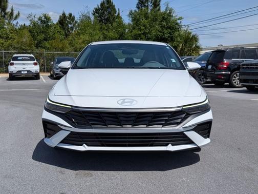 White 2024 Hyundai ELANTRA SEL