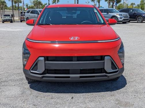 2024 Hyundai KONA SE