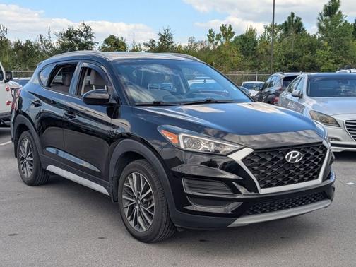 2021 Hyundai TUCSON SEL