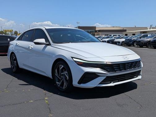 White 2024 Hyundai ELANTRA HEV Limited