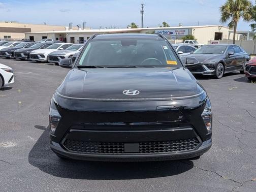 Black 2024 Hyundai KONA EV SEL