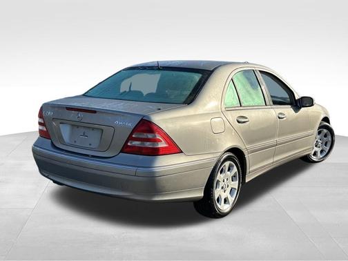 2006 Mercedes-Benz C-Class 