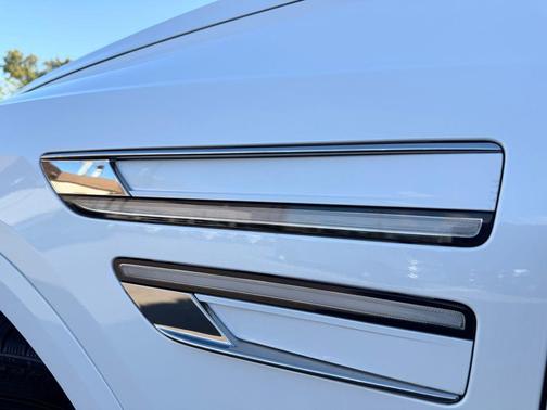 2022 Genesis GV80 3.5T