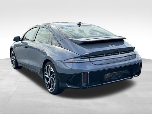 2024 Hyundai IONIQ 6 Limited