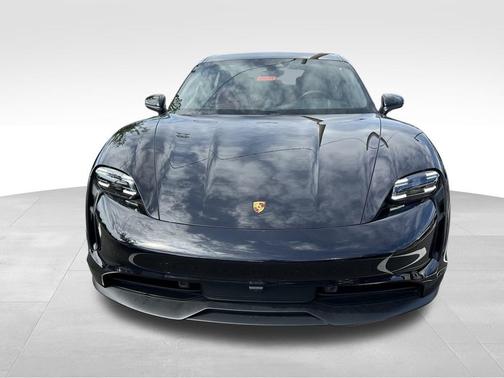 2022 Porsche Taycan Base