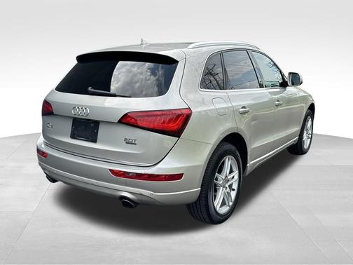 2015 Audi Q5 2.0T Premium Plus