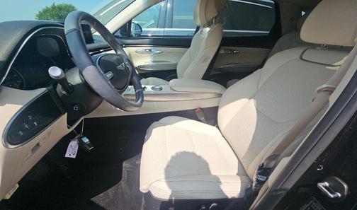 2024 Genesis GV70 2.5T