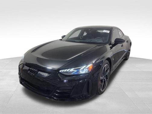 2023 Audi RS e-tron GT Base