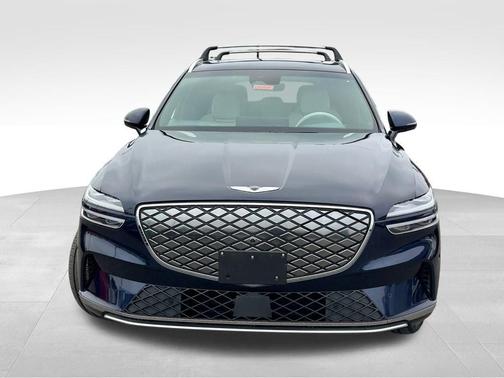 2024 Genesis Electrified GV70 Advanced