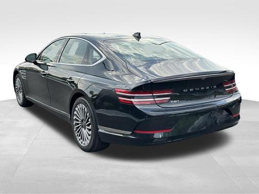 2024 Genesis Electrified G80 Advanced