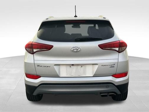 2016 Hyundai TUCSON Sport