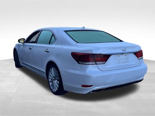 2017 Lexus LS 460 L