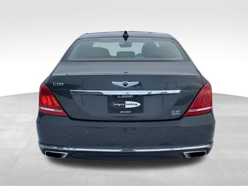 2018 Genesis G90 3.3T Premium