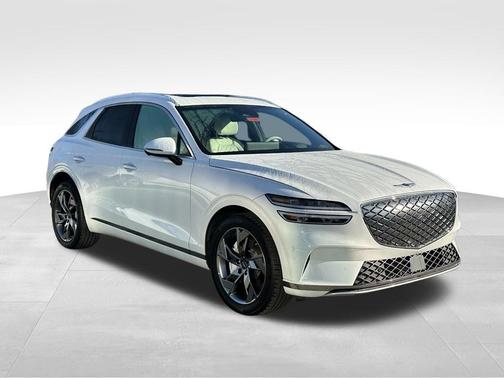 White 2025 Genesis Electrified GV70 Advanced