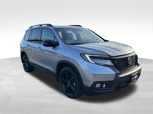 Lunar Silver Metallic 2019 Honda Passport Elite