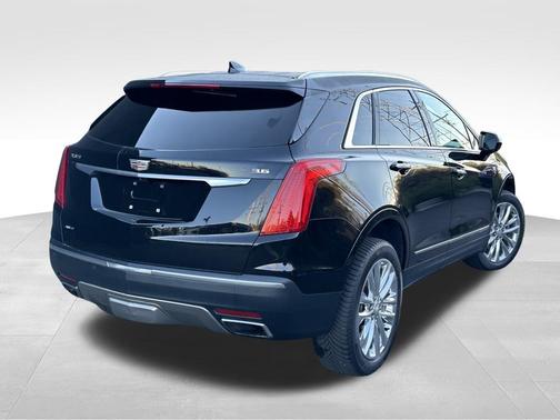 2017 Cadillac XT5 Platinum