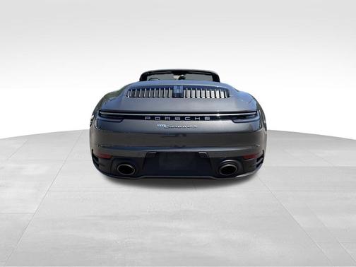 Agate Gray Metallic 2021 Porsche 911 Carrera 4S