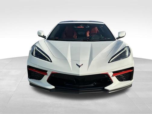 Arctic White 2024 Chevrolet Corvette Stingray w/2LT