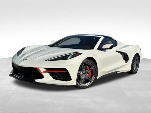 Arctic White 2024 Chevrolet Corvette Stingray w/2LT