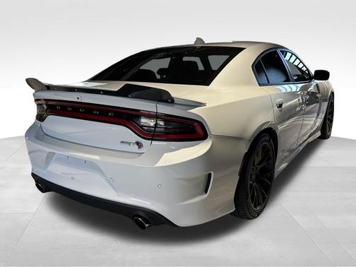 2015 Dodge Charger SRT Hellcat