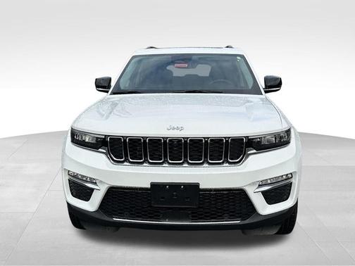 Bright White Clearcoat 2024 Jeep Grand Cherokee Limited
