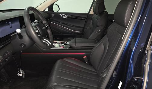 Capri Blue 2025 Genesis GV80 2.5T