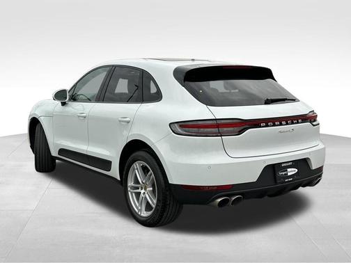 White 2021 Porsche Macan S