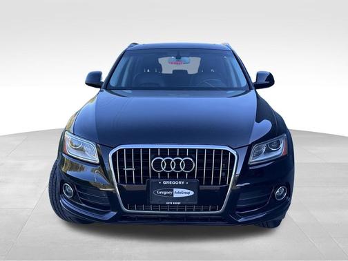Mythos Black Metallic 2016 Audi Q5 2.0T Premium Plus