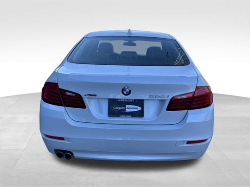 Mineral White Metallic 2015 BMW 528 i xDrive