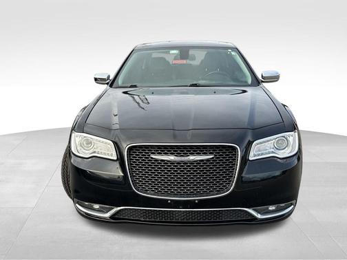 2016 Chrysler 300C Base