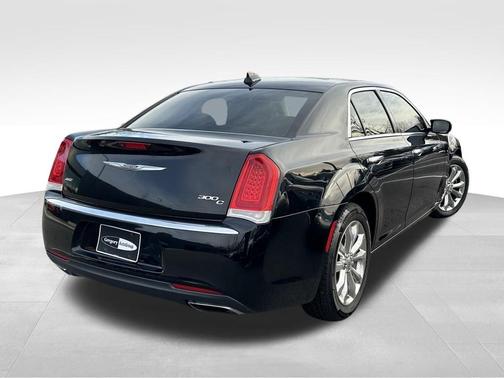 2016 Chrysler 300C Base