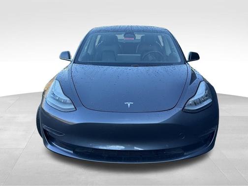 Midnight Silver Metallic 2019 Tesla Model 3 Long Range