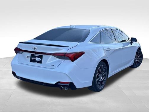 2019 Toyota Avalon XSE