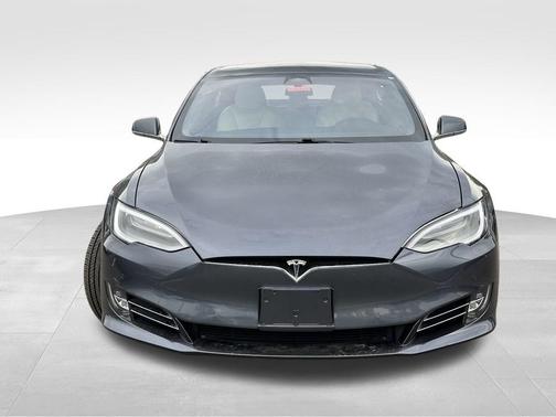 2021 Tesla Model S Long Range