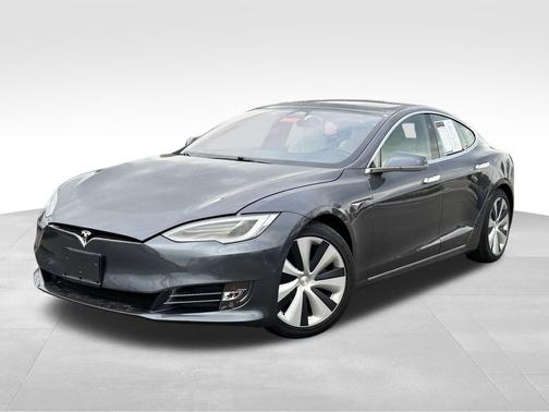 2021 Tesla Model S Long Range